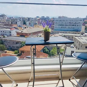 https://rovenas-apartment.albaniahotels.org