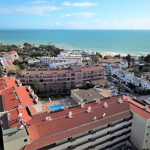 https://apartamento-albufeira-apartamento-velamar.hotelaalgarve.com