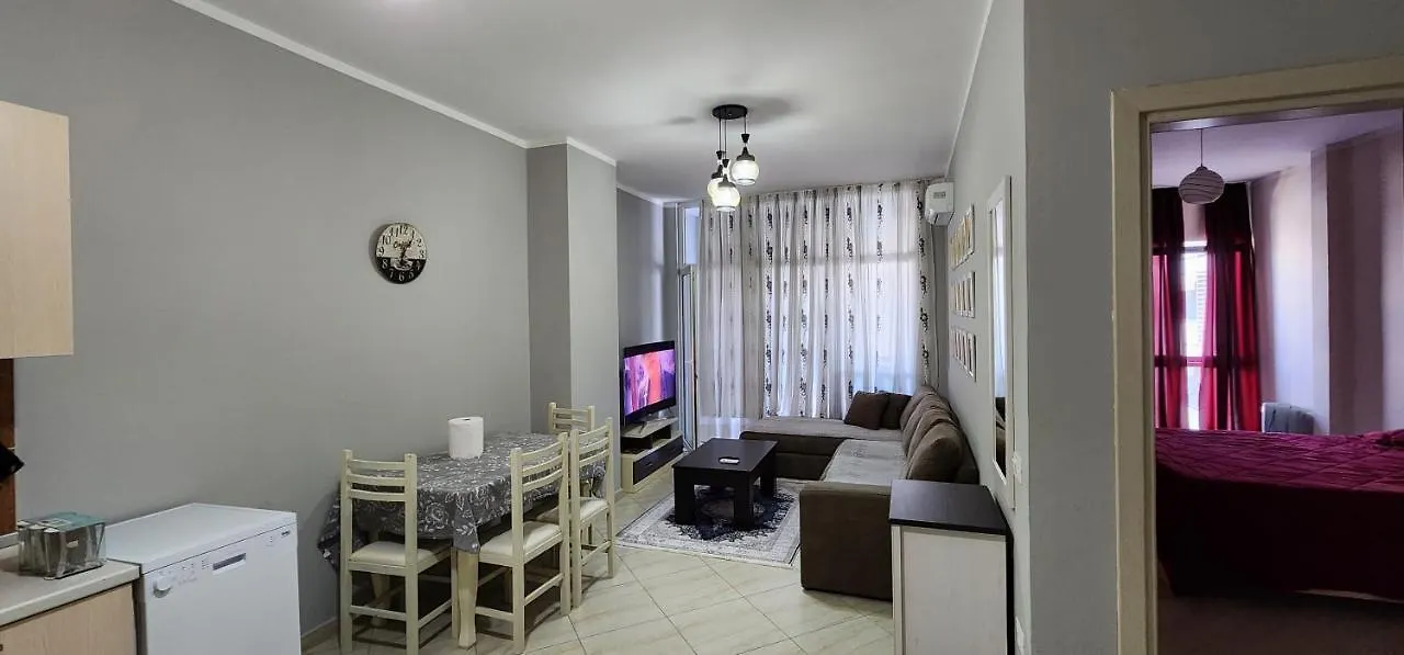 Daire Pleasing Place With Free Parking On Site In Tirana Komuna E Parisit