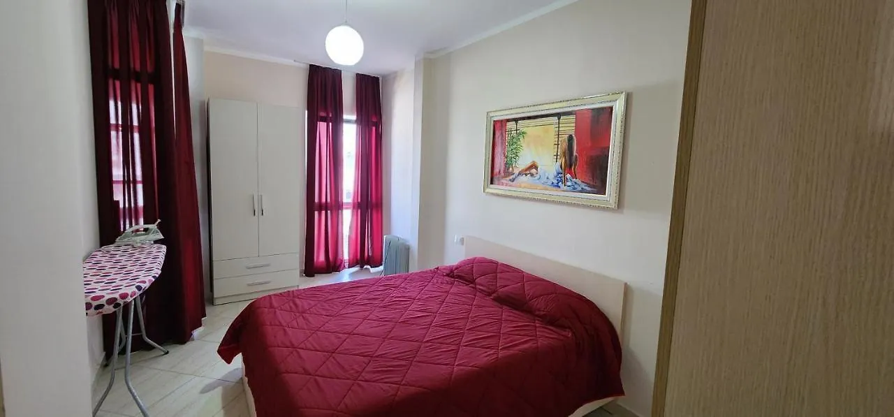 Pleasing Place With Free Parking On Site In Tirana Komuna E Parisit 0*,